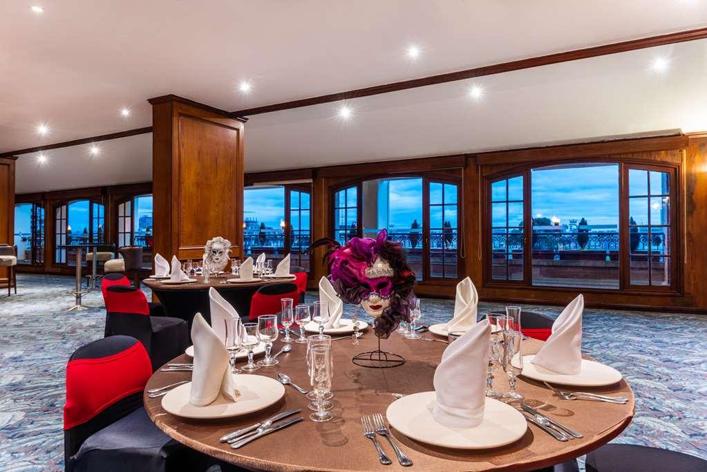 Hotel Dann Carlton Bogota Interior foto The 360° Restaurant