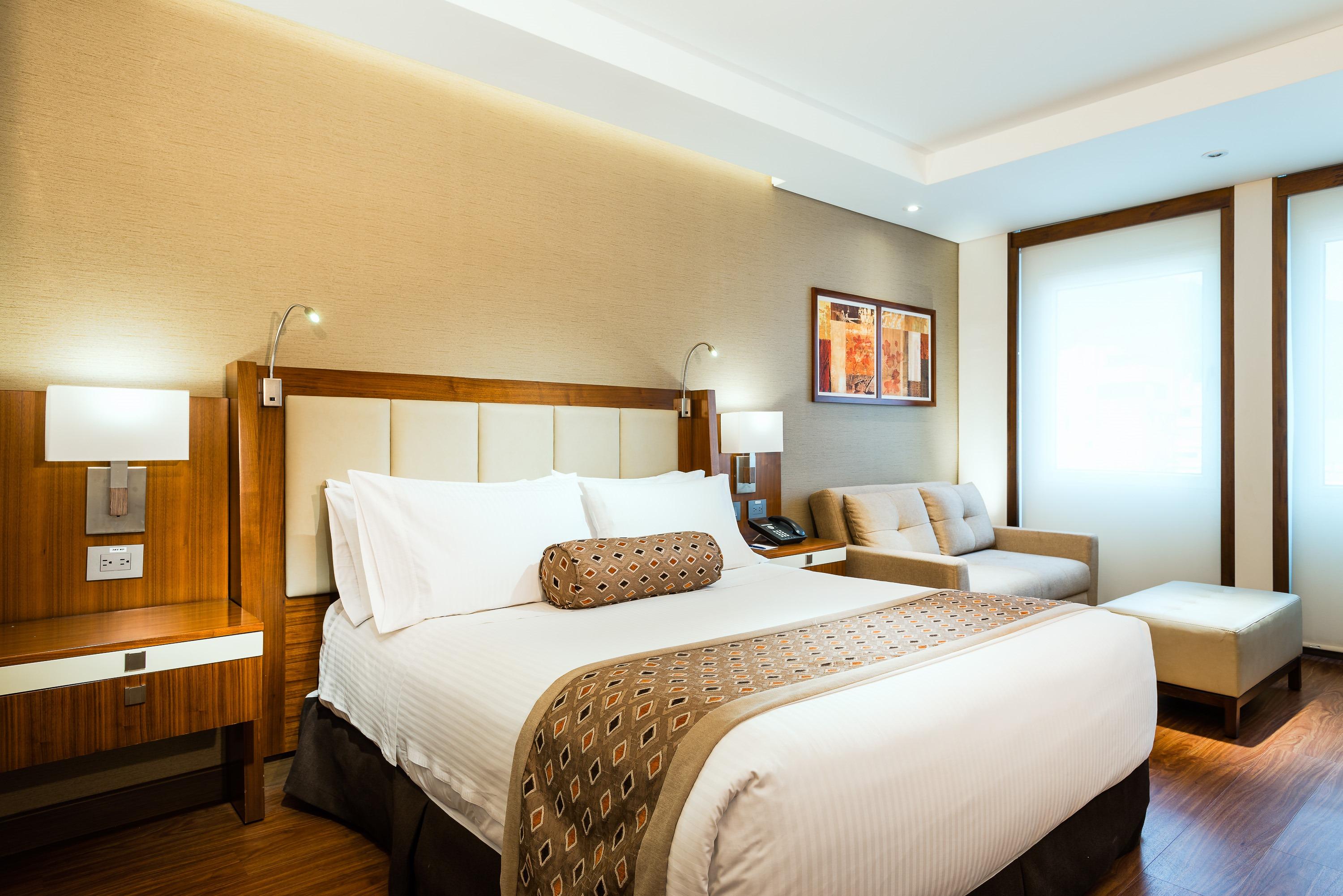Hotel Dann Carlton Bogota Bagian luar foto Deluxe Room